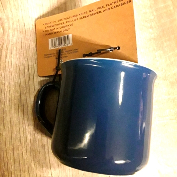 Gentleman's shaving mug and outdoor tool - Picture 2 of 2